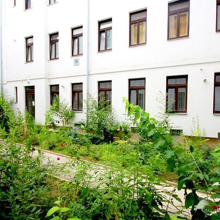 For The Bold, Chic And Open Minded Appartement Wenen Buitenkant foto