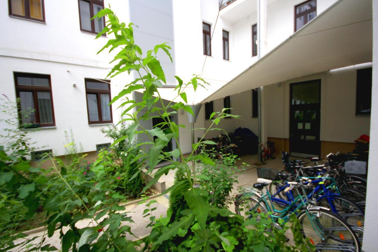 For The Bold, Chic And Open Minded Appartement Wenen Buitenkant foto